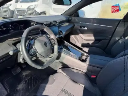 Photo 14 Peugeot 508  SW Plug-in Hybrid 180ch Allure e-EAT8