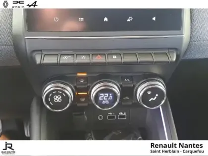 Photo 11 Renault Clio  1.0 TCe 90ch Techno - 24