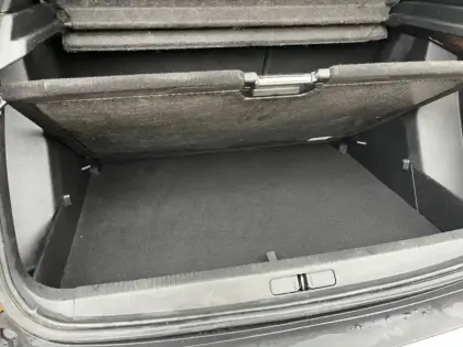 Photo 5 Peugeot 2008  e- 136ch Style