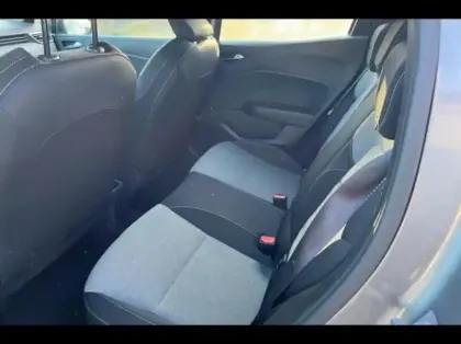 Photo 14 Renault Clio  1.6 E-Tech 145ch full hybrid Evolution