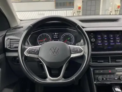 Photo 13 Volkswagen T-cross  1.0 TSI 110ch R-Line DSG7