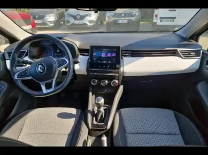 Photo 8 Renault Clio  1.5 Blue dCi 100ch Evolution