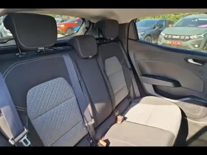 Photo 10 Renault Clio  1.5 Blue dCi 100ch Evolution