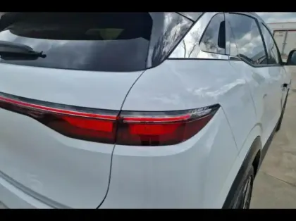 Photo 13 Renault Megane  E-Tech Electric EV60 220ch Iconic super charge -B