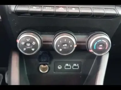 Photo 12 Renault Clio  1.0 TCe 90ch Evolution