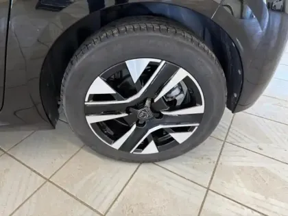 Photo 8 Peugeot 208  1.2 100ch S&S Allure