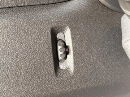 Photo 13 Renault Master  Fg F3300 L2H2 2.3 Blue dCi 135ch Grand Confort Euro6E