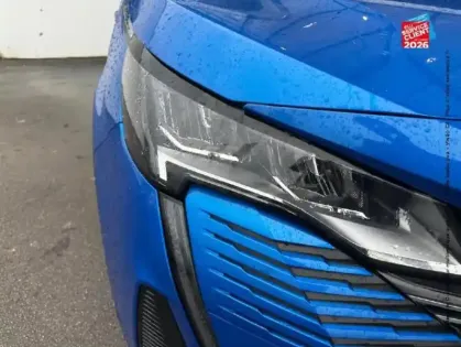 Photo 12 Peugeot 3008  HYBRID 225ch Allure Pack e-EAT8