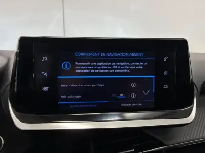 Photo 13 Peugeot 208  1.2 PureTech 100ch S&S Allure EAT8