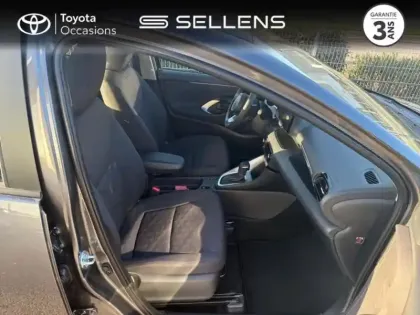 Photo 5 Toyota Yaris  116h Dynamic 5p MY25