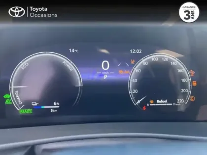 Photo 11 Toyota C-HR  2.0 Hybride Rechargeable 225ch Dynamic MY26