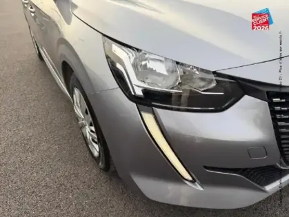 Photo 27 Peugeot 208  1.5 BlueHDi 100ch S/S Active CarPlay