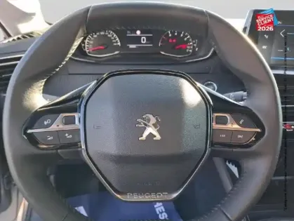 Photo 11 Peugeot 208  1.5 BlueHDi 100ch S&S Active