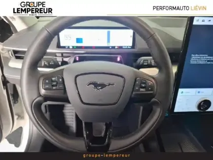 Photo 14 Ford Mustang  Mach-E 269ch Standard Range 72,6kWh Mach-E Propulsion