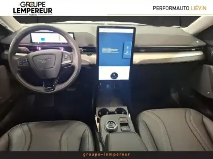 Photo 13 Ford Mustang  Mach-E 269ch Standard Range 72,6kWh Mach-E Propulsion