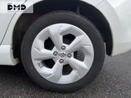 Photo 12 Suzuki Swift  1.2 Hybrid 83ch Privilège Auto