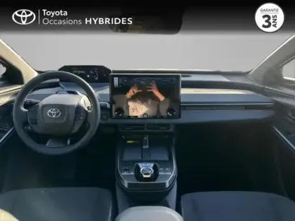 Photo 7 Toyota C-HR + 224ch 77kWh Design Grande Autonomie
