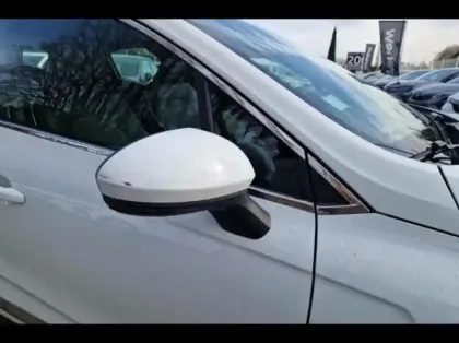 Photo 13 Renault Clio  1.6 E-Tech hybride 140ch Intens -21N