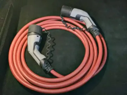 Photo 32 Peugeot 208  Electrique 50 kWh 136ch