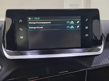 Photo 22 Peugeot 208  Electrique 50 kWh 136ch