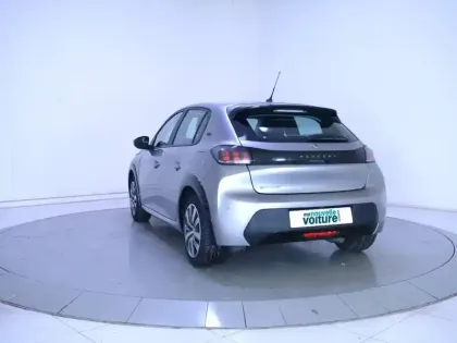 Photo 6 Peugeot 208  Electrique 50 kWh 136ch