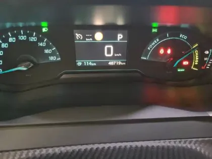 Photo 9 Peugeot 208  Electrique 50 kWh 136ch