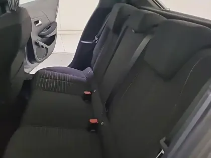 Photo 11 Peugeot 208  Electrique 50 kWh 136ch