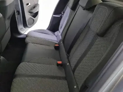 Photo 11 Peugeot 208  PureTech 100 S&S BVM6