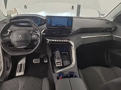 Photo 94 Peugeot 3008  Hybrid 225 e-EAT8