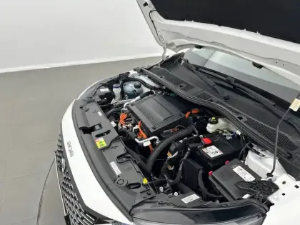 Photo 14 Peugeot 208  Electrique 50 kWh 136ch
