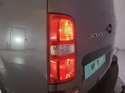 Photo 77 Fiat Scudo  FOURGON BLUEHDI 180 XL S&S EAT8