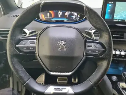 Photo 10 Peugeot 5008  BlueHDi 180ch S&S EAT8