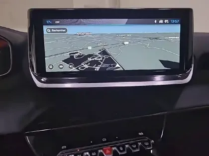 Photo 73 Peugeot 208  Hybrid 110 ch e-DCS6