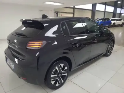 Photo 5 Peugeot 208  Hybrid 110 ch e-DCS6