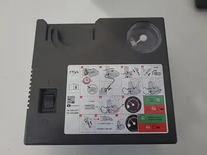 Photo 40 Peugeot 208  Hybrid 110 ch e-DCS6