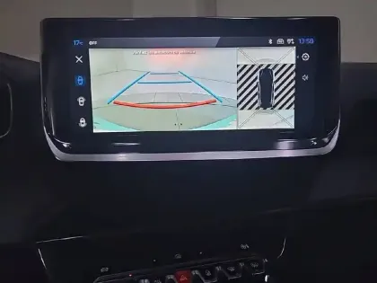 Photo 42 Peugeot 208  Hybrid 110 ch e-DCS6