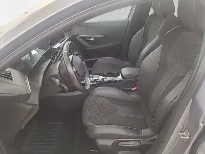 Photo 10 Peugeot 208  Electrique 50 kWh 136ch