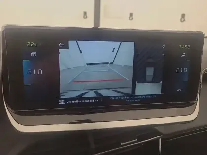 Photo 19 Peugeot 208  Electrique 50 kWh 136ch