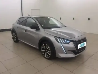 Photo 26 Peugeot 208  Electrique 50 kWh 136ch