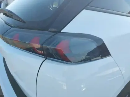 Photo 16 Peugeot 2008  BlueHDi 110 S&S BVM6