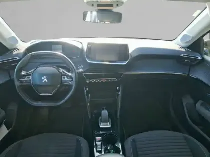 Photo 7 Peugeot 208  Electrique 50 kWh 136ch