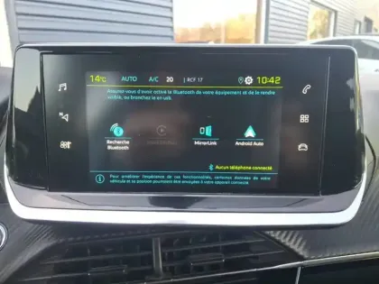 Photo 14 Peugeot 208  Electrique 50 kWh 136ch