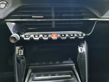 Photo 56 Peugeot 208 Gén. II Ph1 NG Allure Pack 5