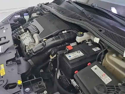 Photo 46 Peugeot 208 Gén. II Ph1 NG Allure Pack 5