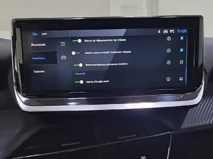 Photo 43 Peugeot 208  Hybrid 110 ch e-DCS6