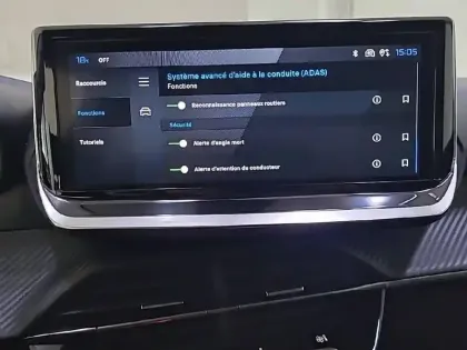 Photo 76 Peugeot 208  Hybrid 110 ch e-DCS6