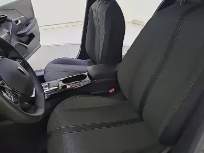 Photo 63 Peugeot 208  Hybrid 110 ch e-DCS6