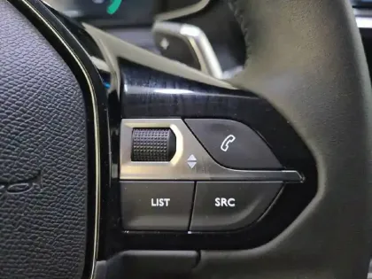 Photo 50 Peugeot 208  Hybrid 110 ch e-DCS6