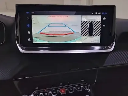 Photo 40 Peugeot 208  Hybrid 110 ch e-DCS6