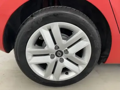 Photo 29 Renault Clio  E-Tech full hybrid 145 ch GSR2